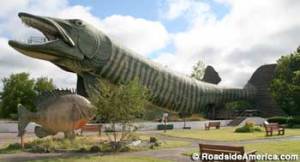 The World's Largest Fiberglass Fish. Courtesy of RoadsideAmerica.com